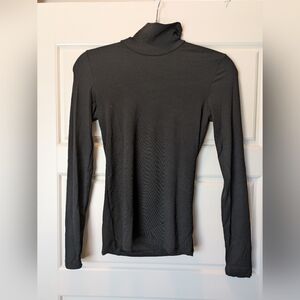 Aritzia Black Long Sleeve Turtleneck